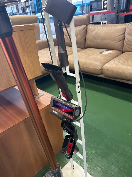 Aspirador Dyson V10 - Imagem 3