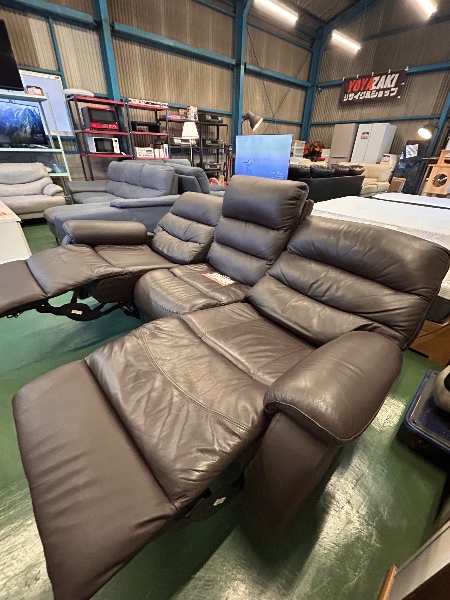 Sofá Elétrico Nitori - Couro Sintético - Imagem 2