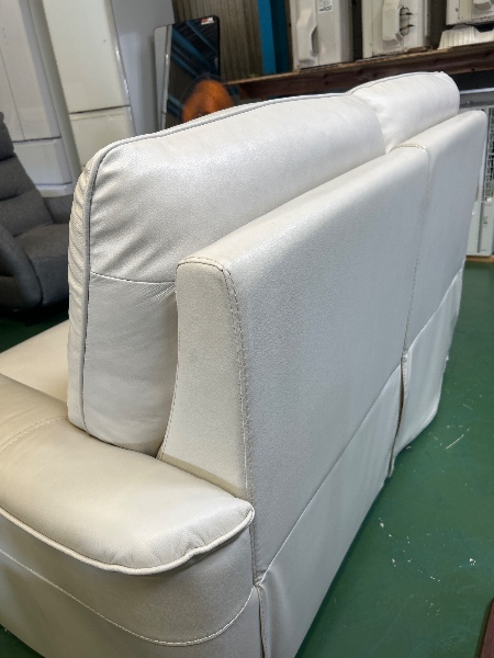 Nitori 2-Seater Sofa - Imagem 2