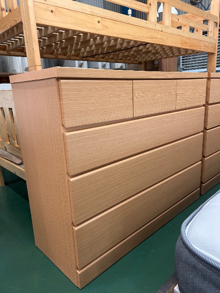 Cômoda de Madeira Natural