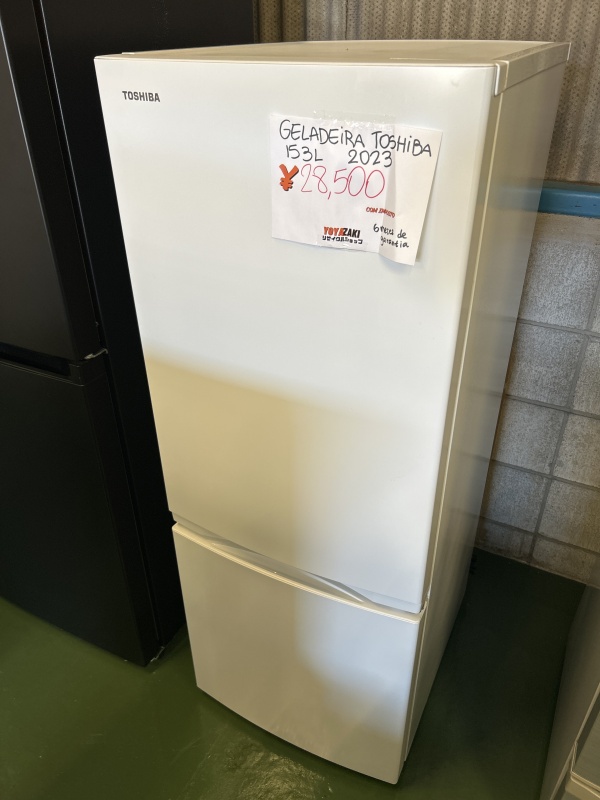Geladeira Toshiba 153L 2023