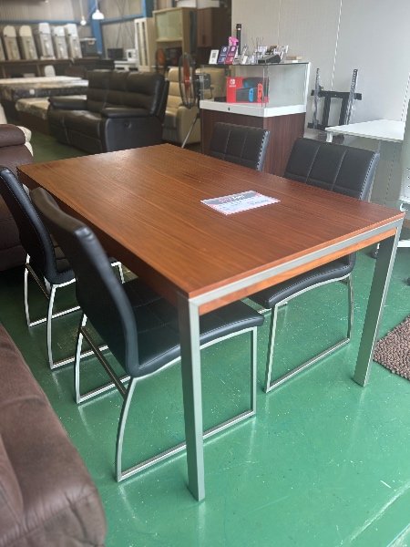Dining Table Set with 4 Chairs